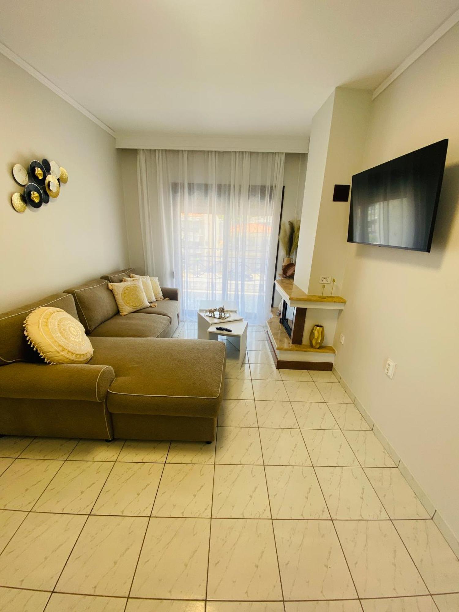 Peramore Apartment Néa Péramos Exterior foto